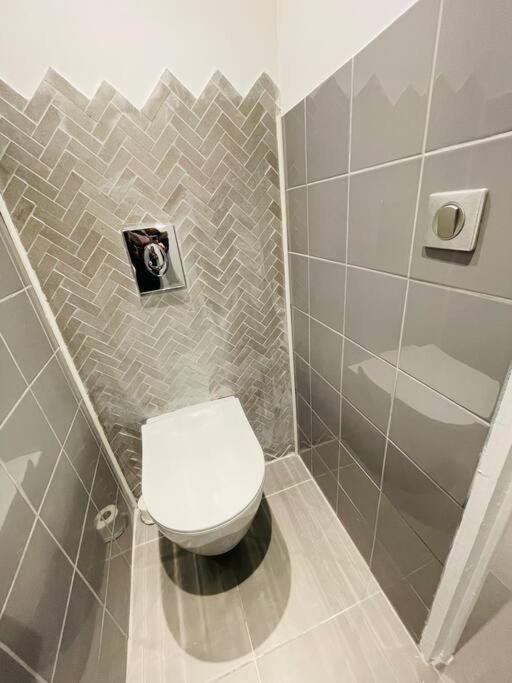 Appartement Design Sur Vauban - Clim Et Wifi Marsiglia Esterno foto